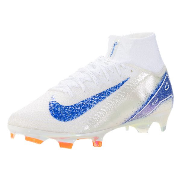 white nike cleats